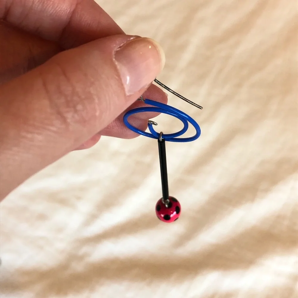 3/$15! Funky 80s Vintage Blue and Pink Spiral Earrings